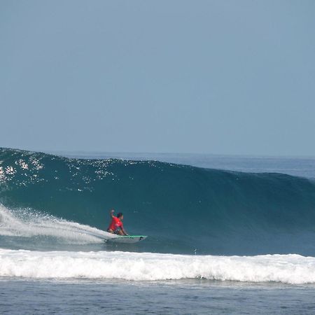 Sumatra Surf Resort Biha エクステリア 写真