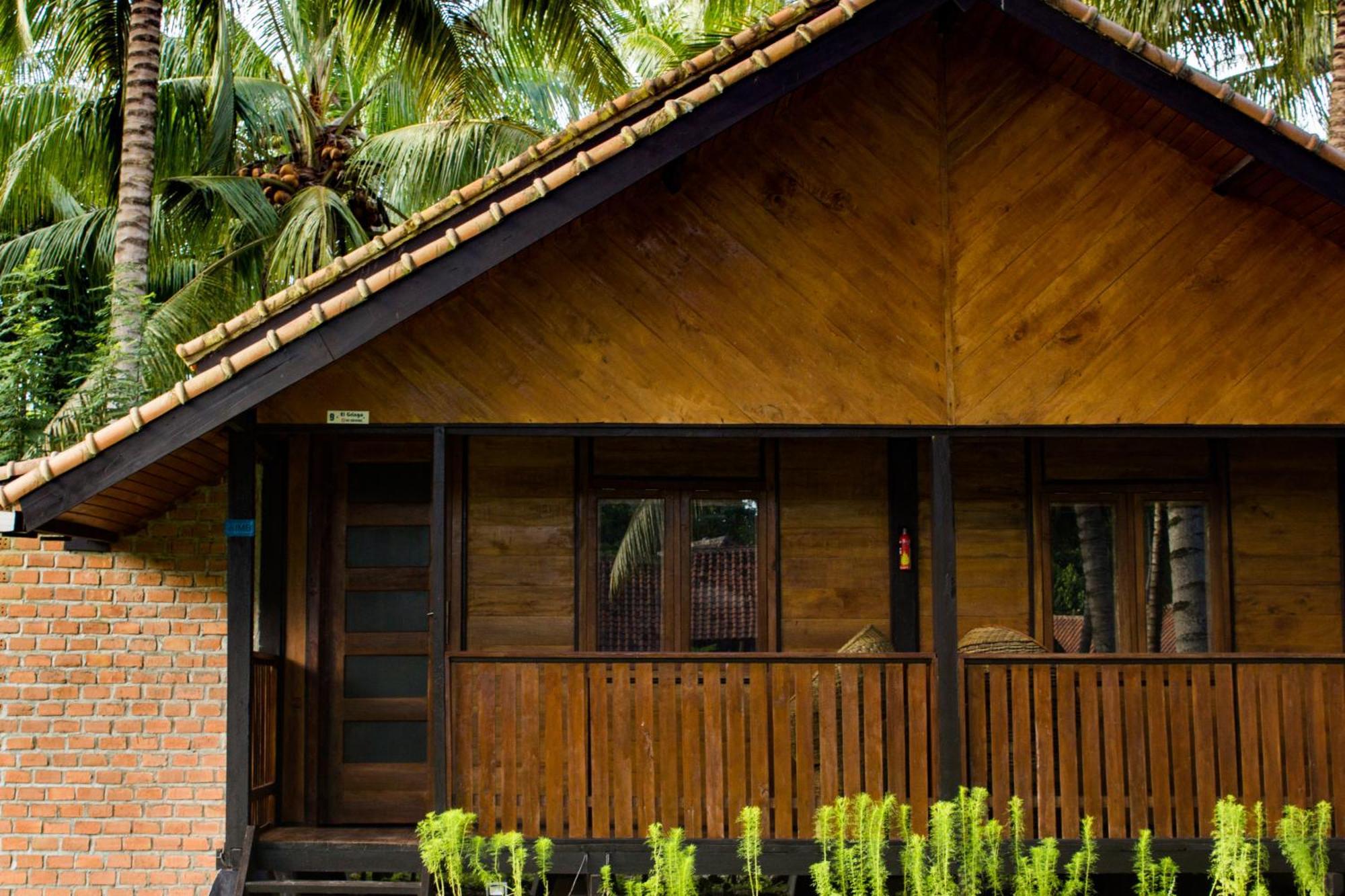 Sumatra Surf Resort Biha エクステリア 写真